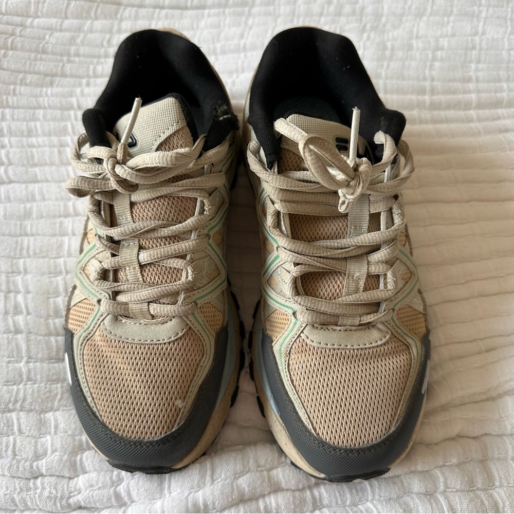 Fila (6) Women’s “Firetrail” EVO Hiking Shoes in Beige/Blue- Supportive, Durable - Picture 3 of 9